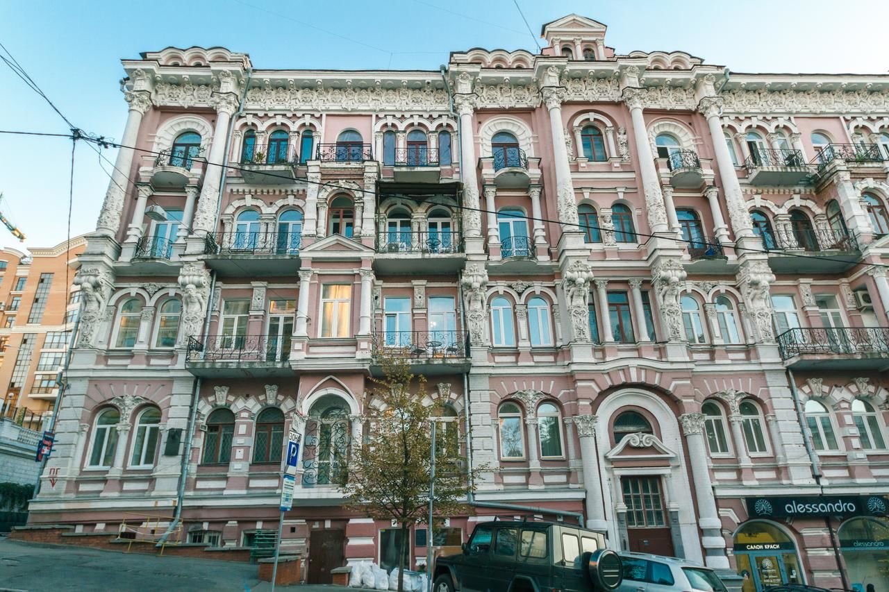 Апартаменты V&V luxury apartments (Arena City,Maydan) Киев
