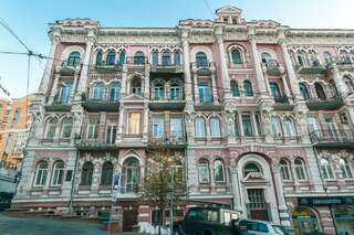 Апартаменты V&V luxury apartments (Arena City,Maydan) Киев-1